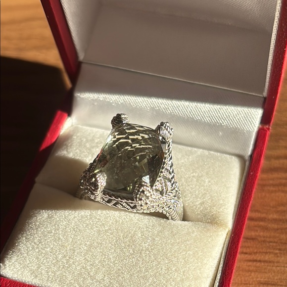 Judith Ripka mint quarts cocktail ring - Picture 4 of 10
